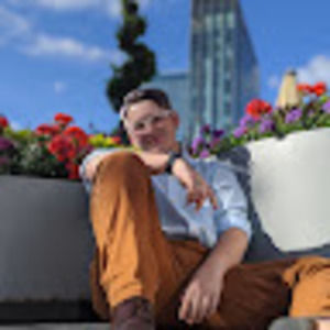 Meet your Posher, Blaine